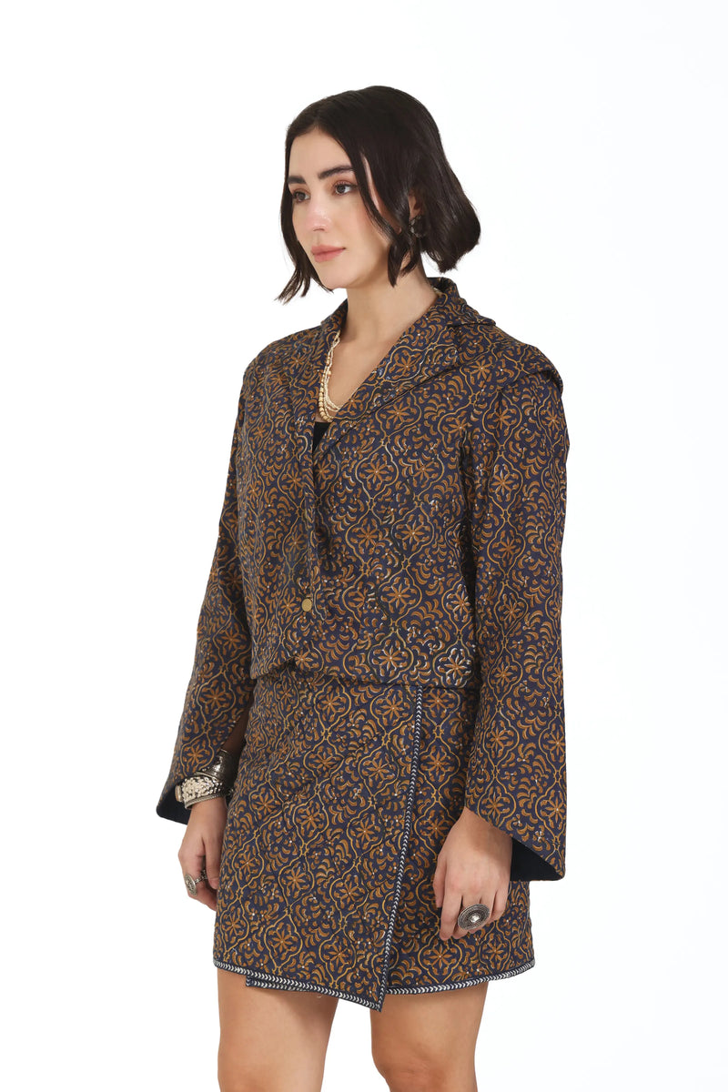 Still Kinda Here Crop Jacket In Blue