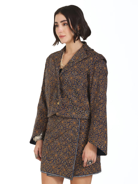 Still Kinda Here Crop Jacket In Blue