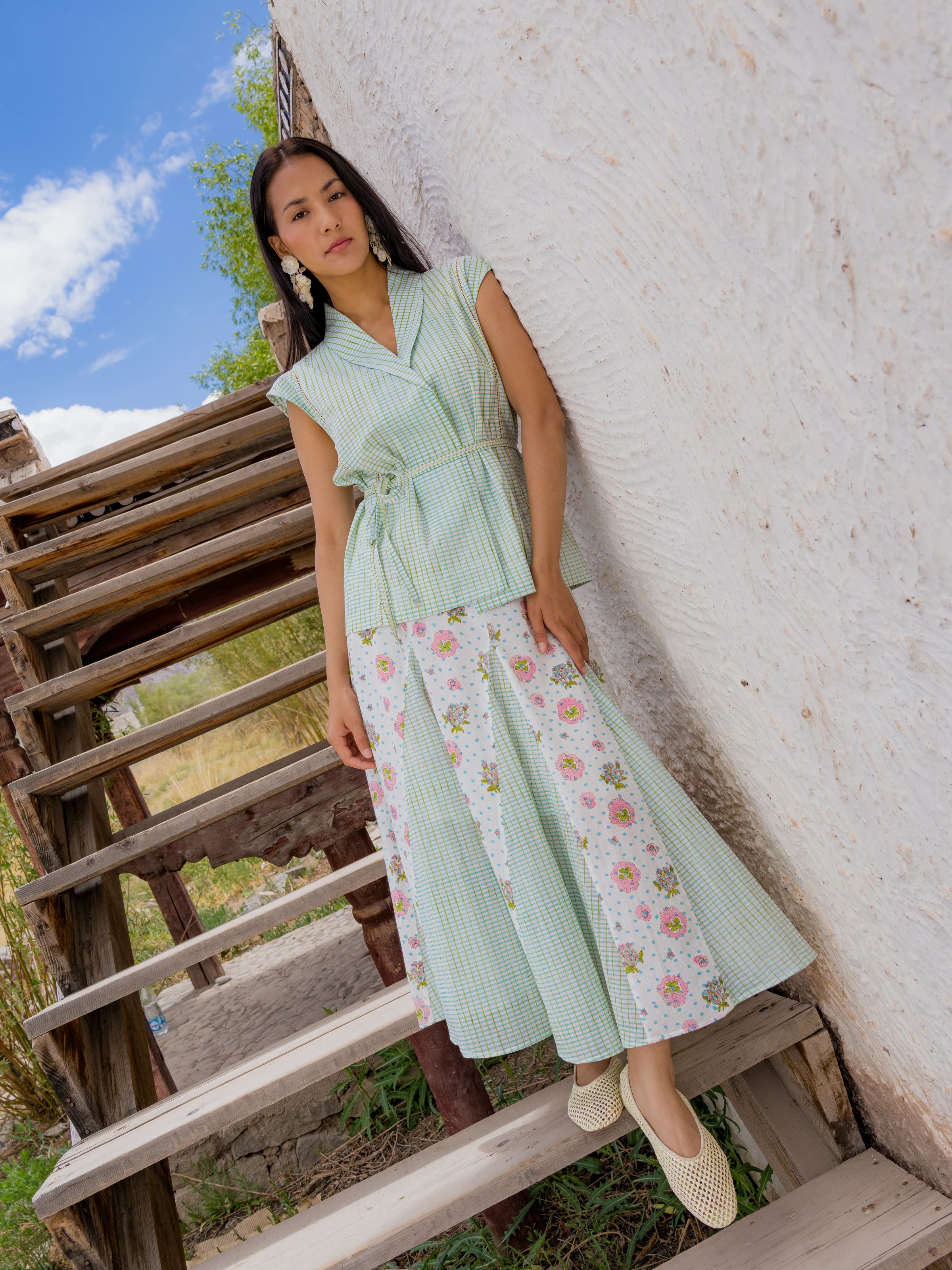 The Alchi Skirt in Blue